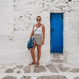 Meet your Posher, Julia